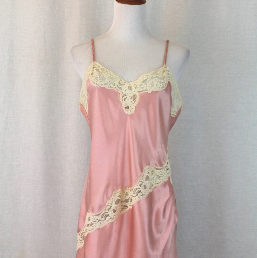 Vintage Victoria's Secret Gold Label Pink Satin and Rose Lace Chemise Nightgown
